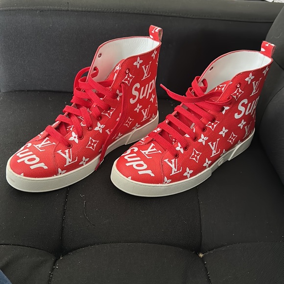 High Top Louis Vuitton Supreme Sneakers Size 41 - Picture 3 of 8